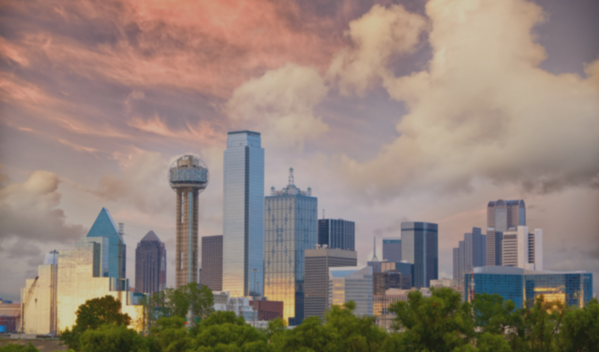 Dallas skyline featuring Reunion Tower